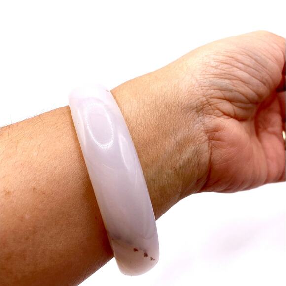 White Agate Stone Bracelet 7 inches Wrist - Picture 4 of 5